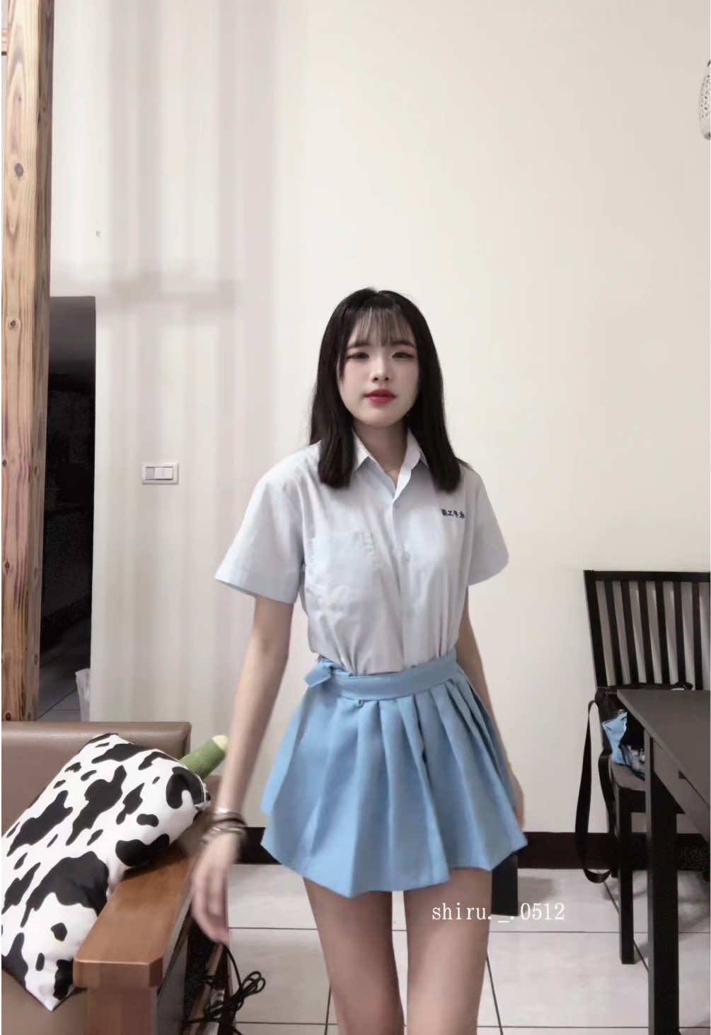 @𝑹