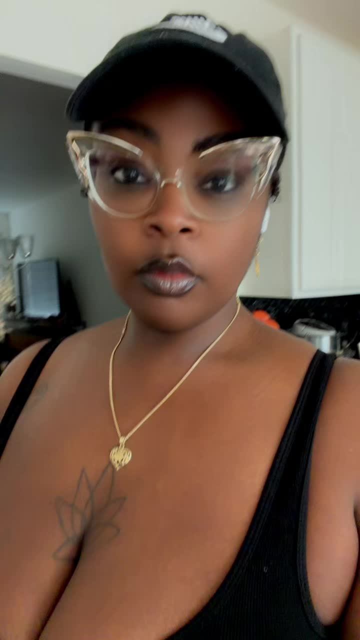 @danielle_alexandria