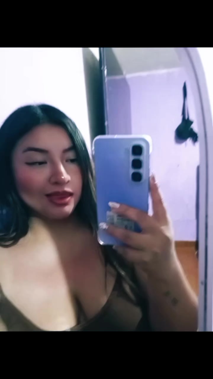 @Monse🦋