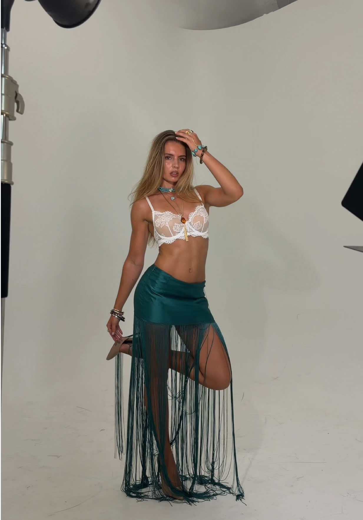 @Mia Ostrovska