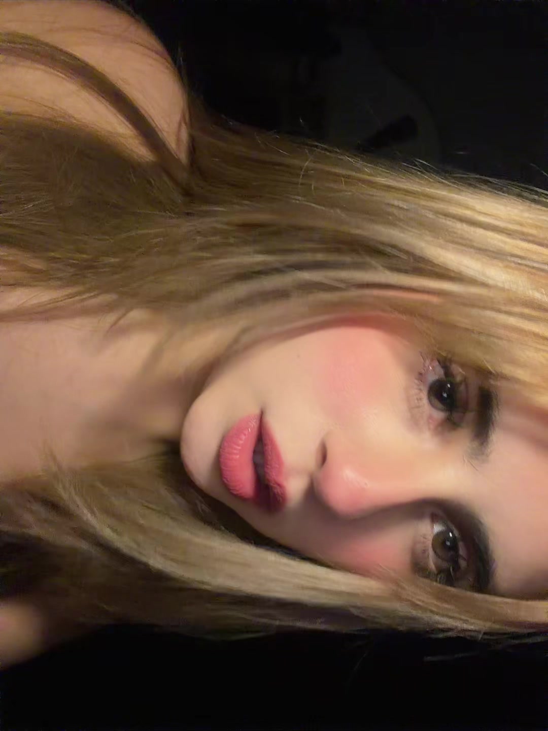 @izkuT