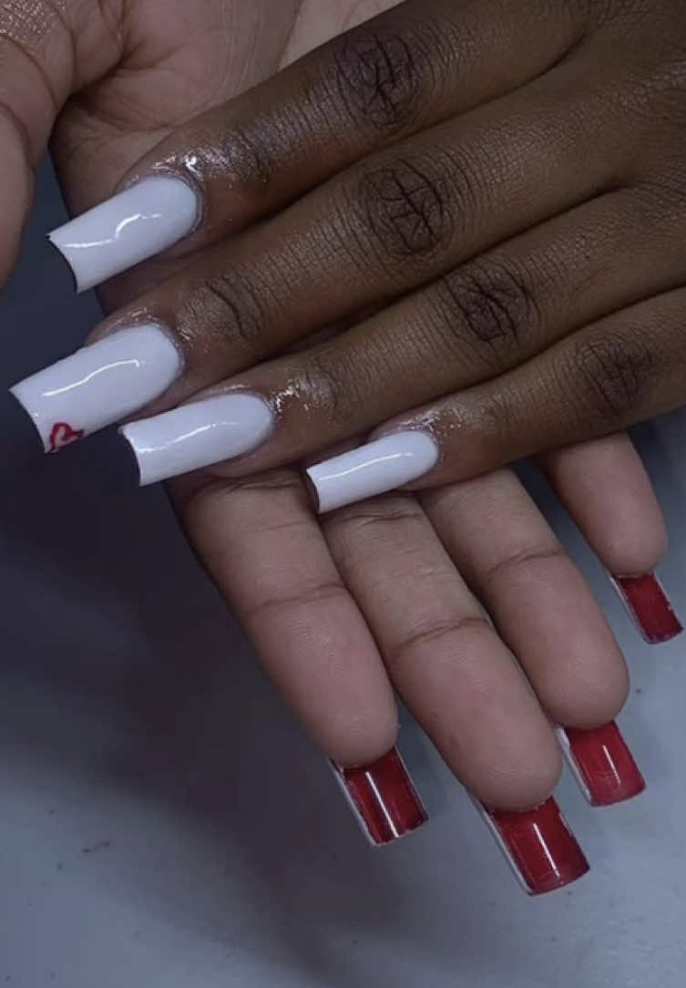 @Pretty In Nails