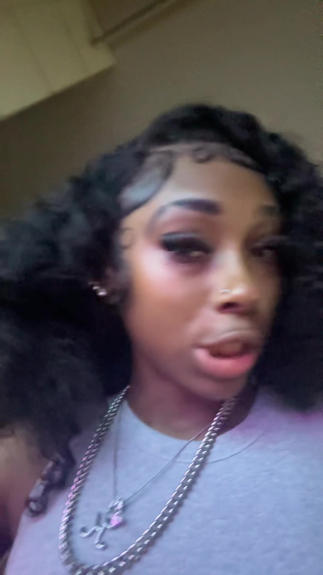 @Nishaa .🥰