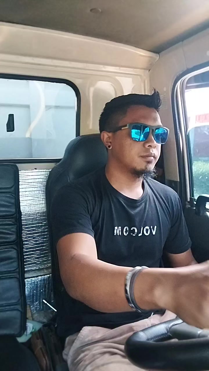 @NAWARI NE YU SRI