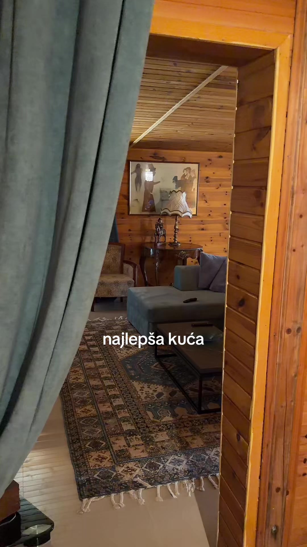 @Hun_jana
