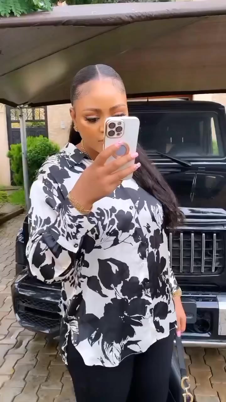 @LA REINE DES REINE RG👑