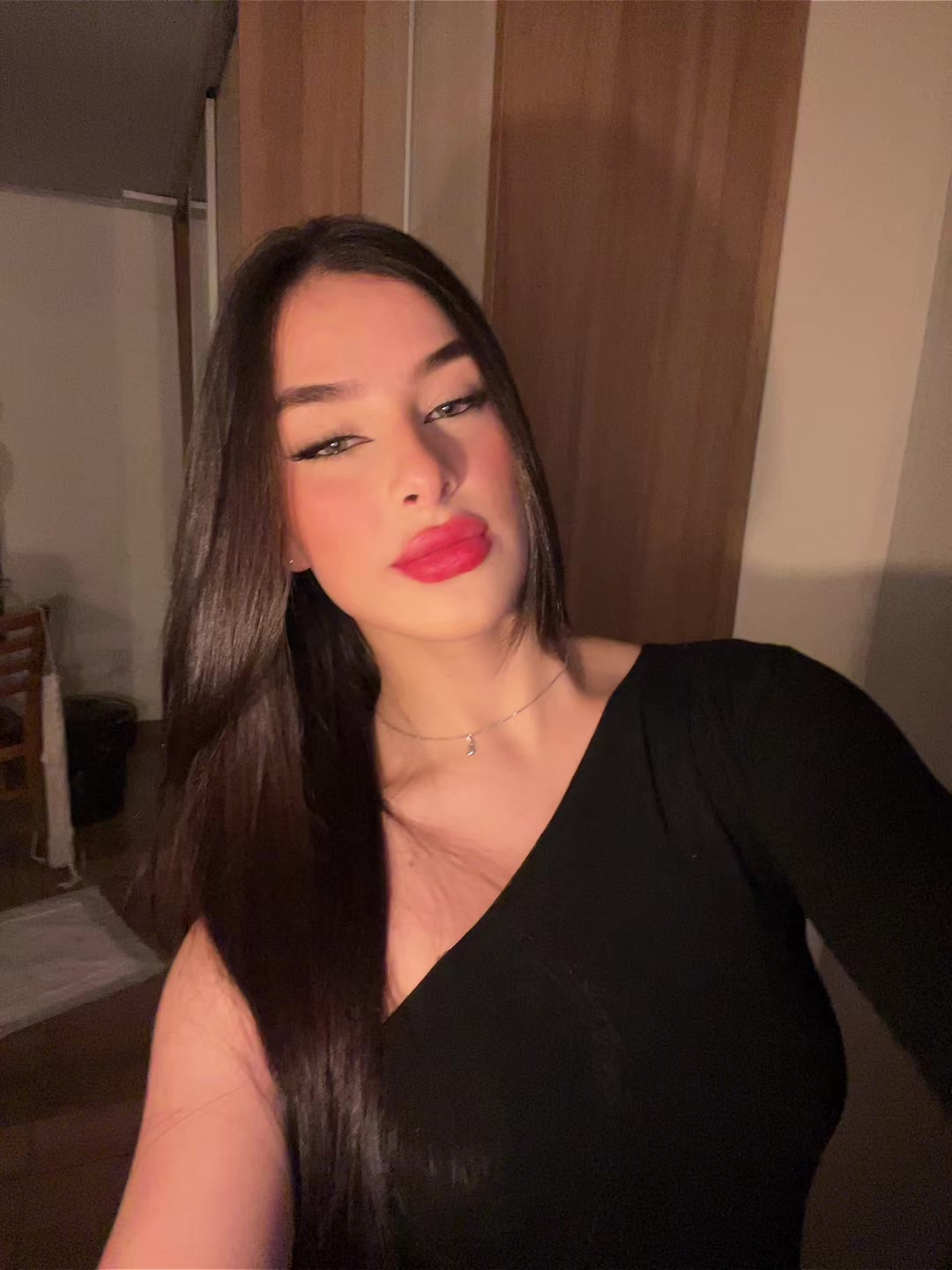 @Millena Constantino 🇧🇬