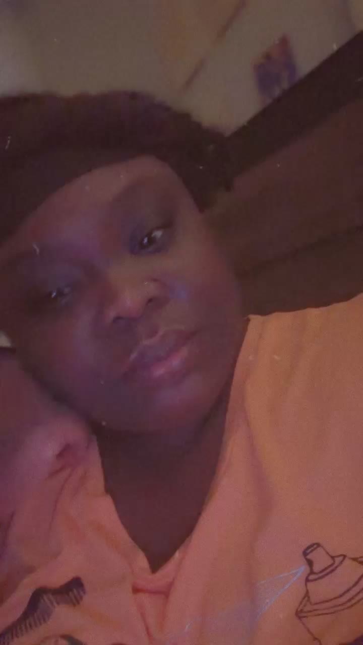 @Mzdeeandkingzmoment