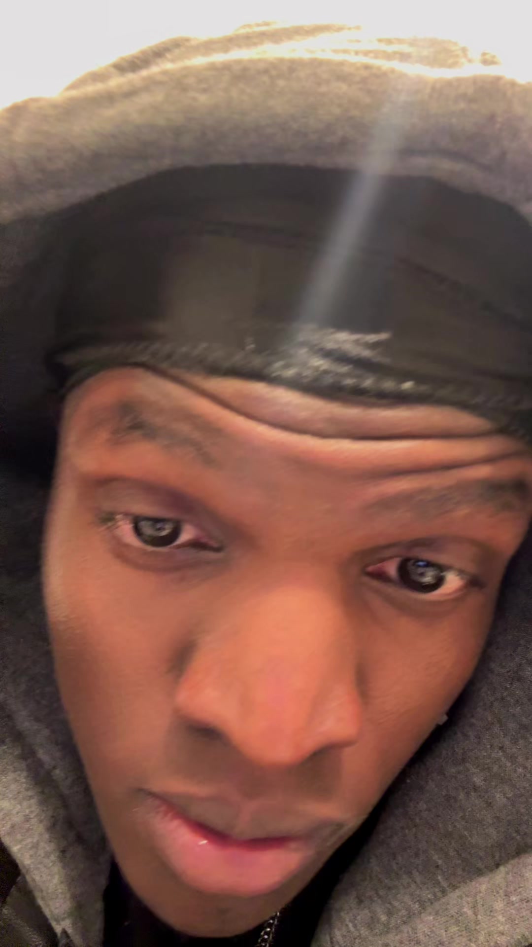 @Ficknots🇺🇬🇩🇪