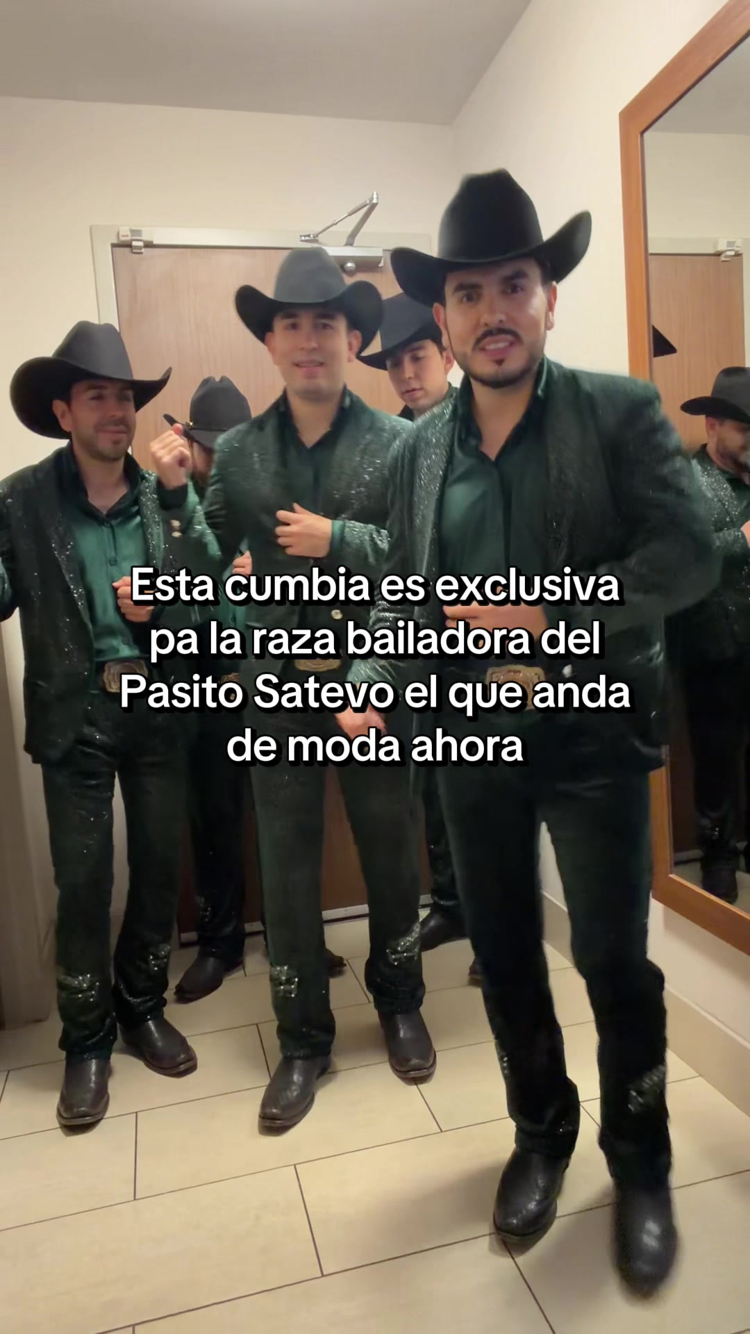 @Los Vendavales de Adán Mel