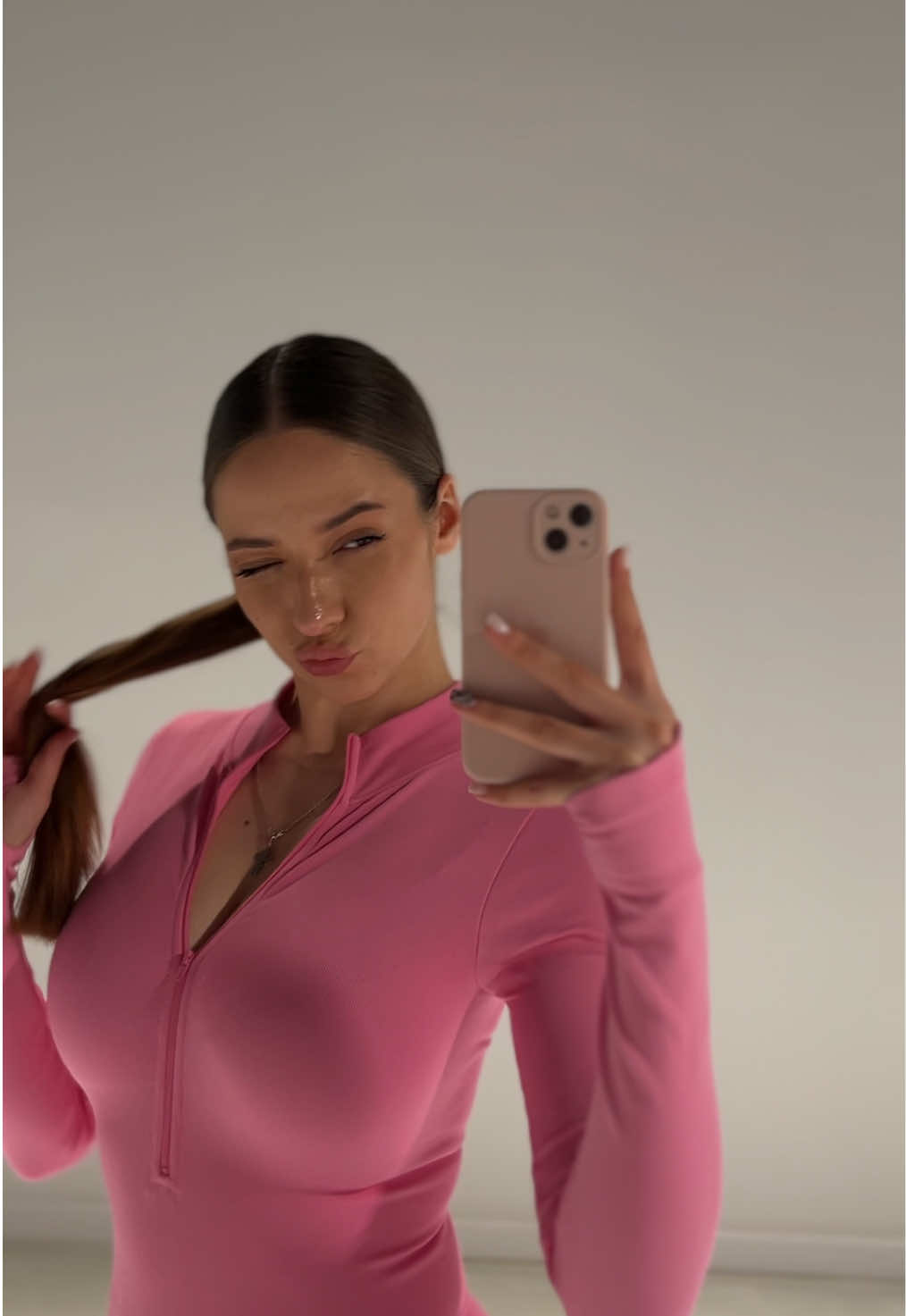 @Оленка