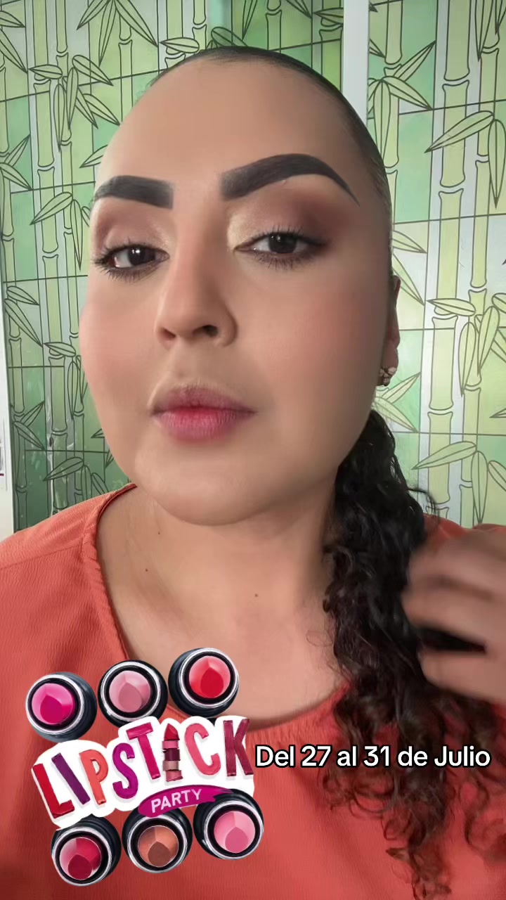 @Anita Zenteno