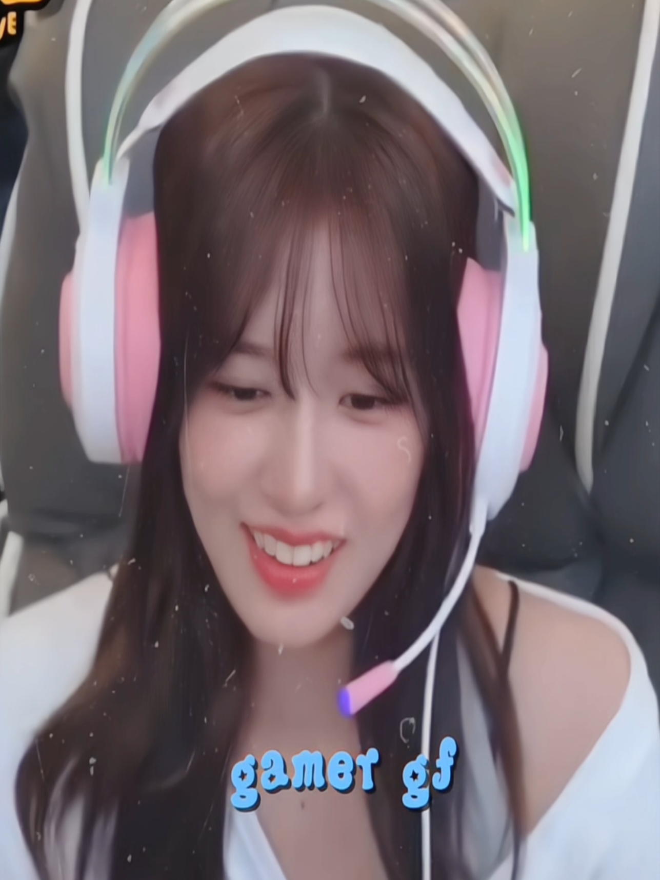 @AYJ
