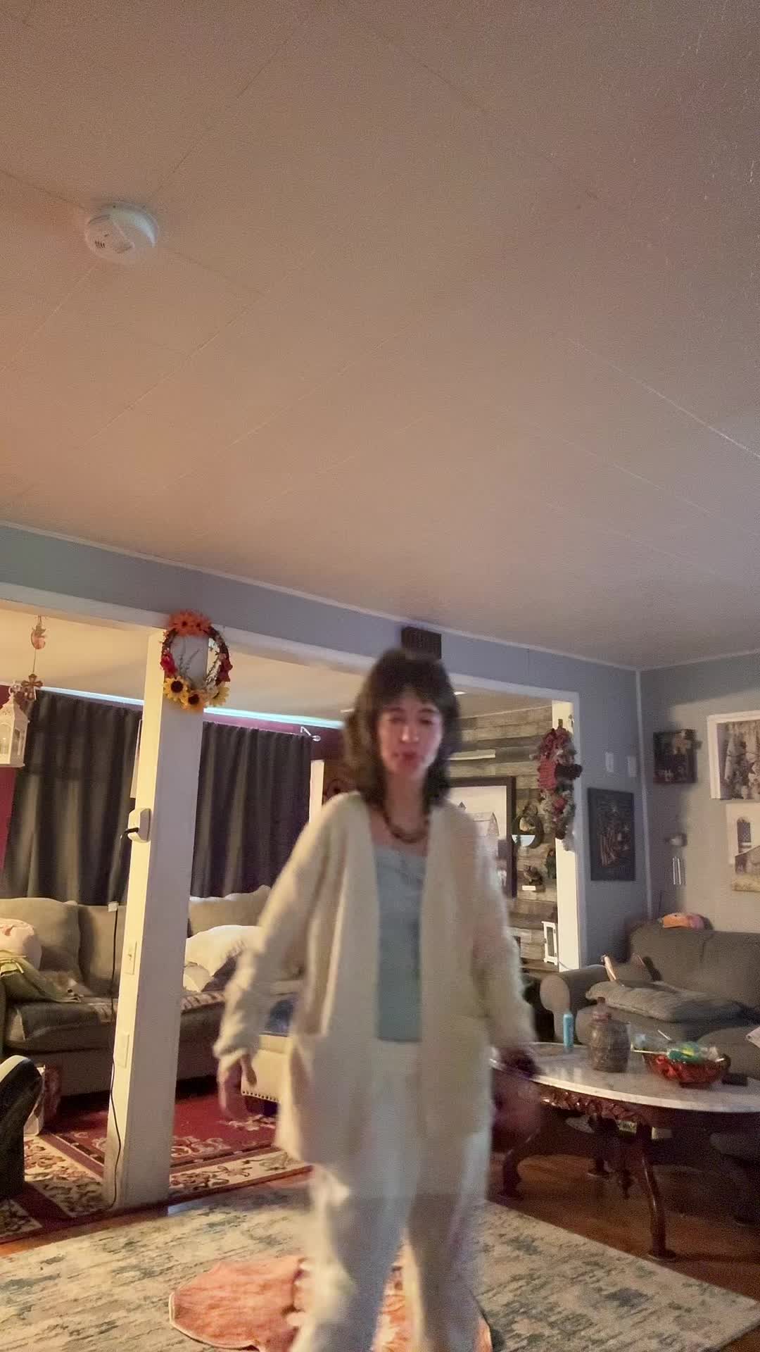 @Ur favorite_brunette