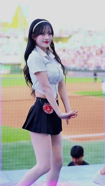 @MoneyTok