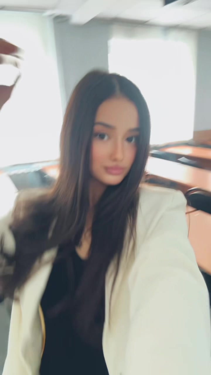 @Canazalea🤍
