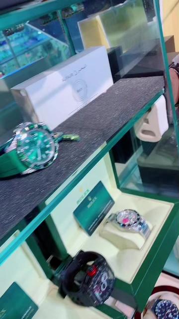 @Yousaf watches✅