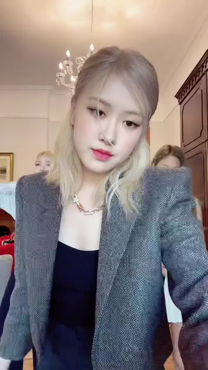 @user99641765777