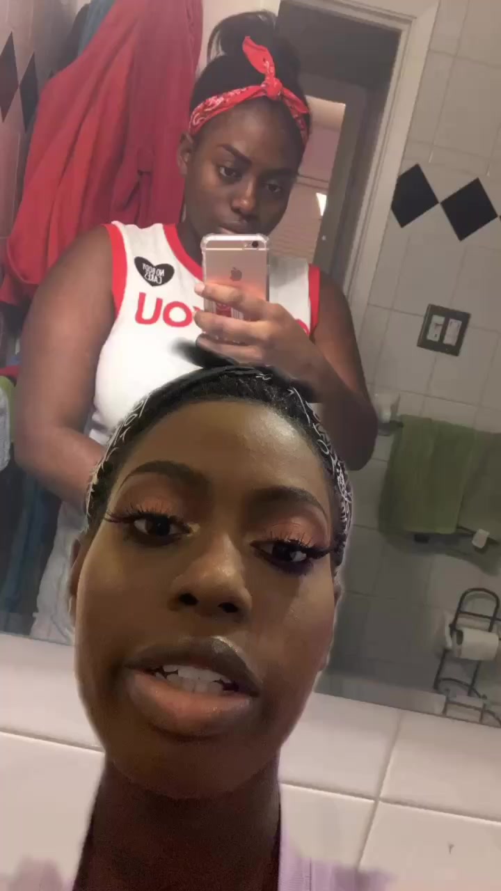 @mel <33