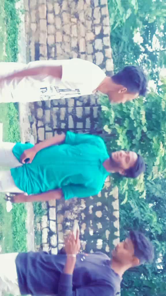 @ĹÔKĘŠH KÏÑG 👑 👑