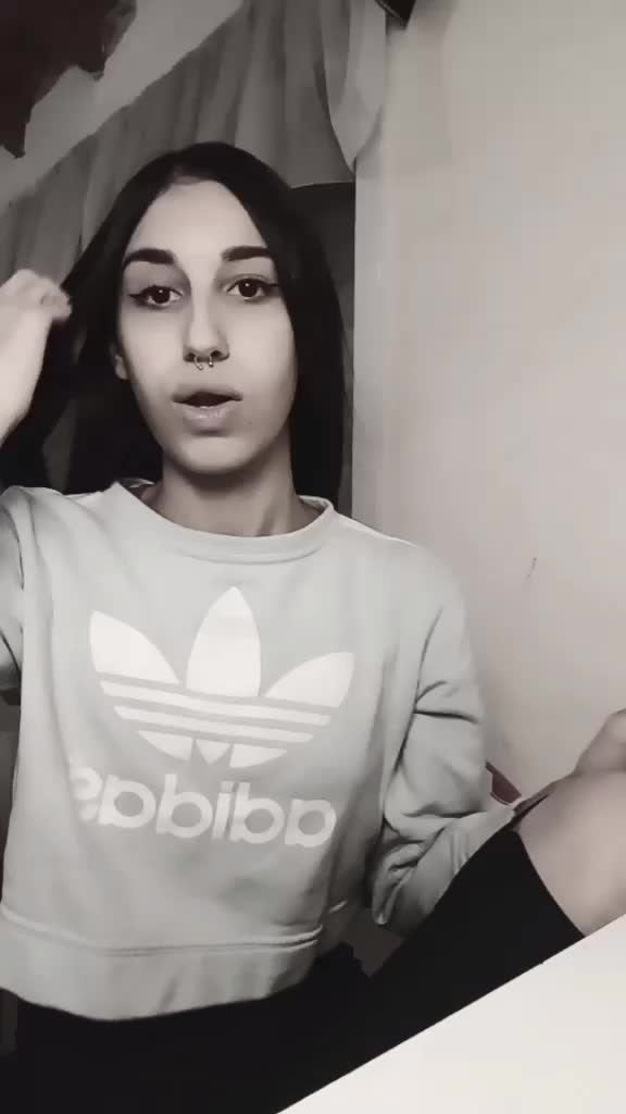 @Lara Balzarini ☇