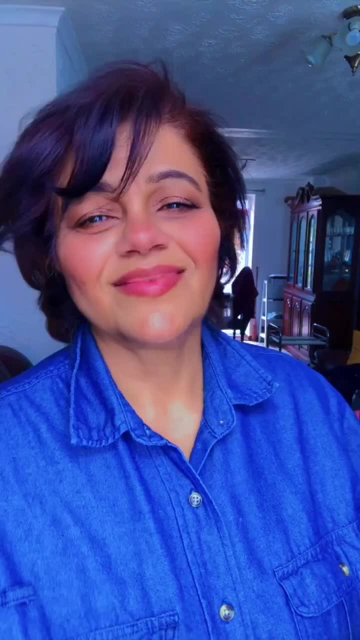 @Roohi KhanUK