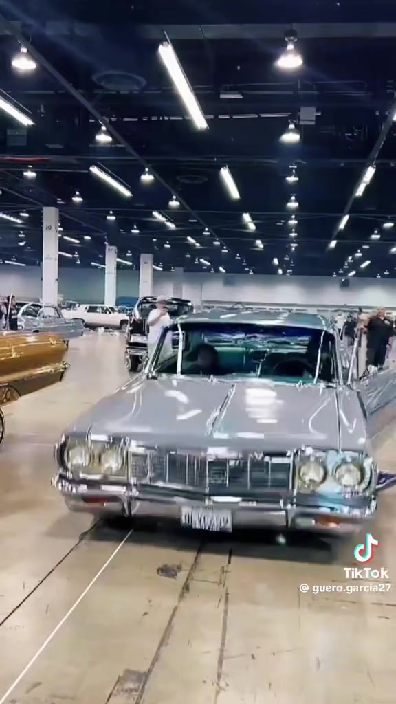 @Lowrider Lovers