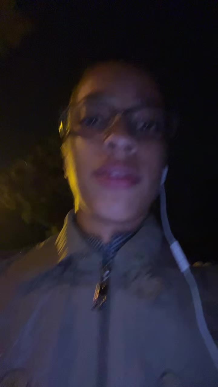@peepoo