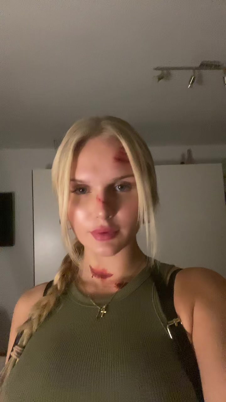 @Leni