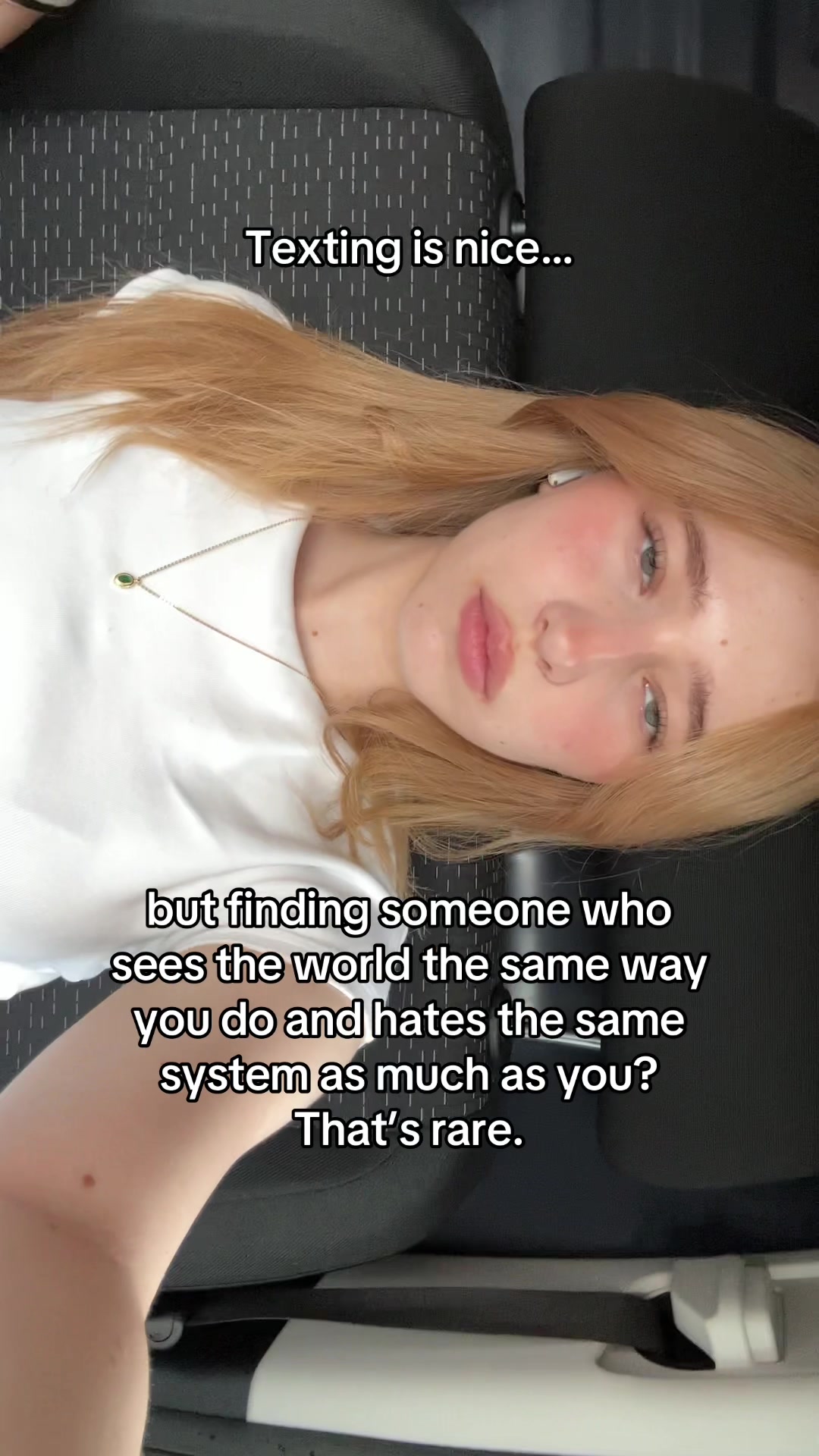@🪽