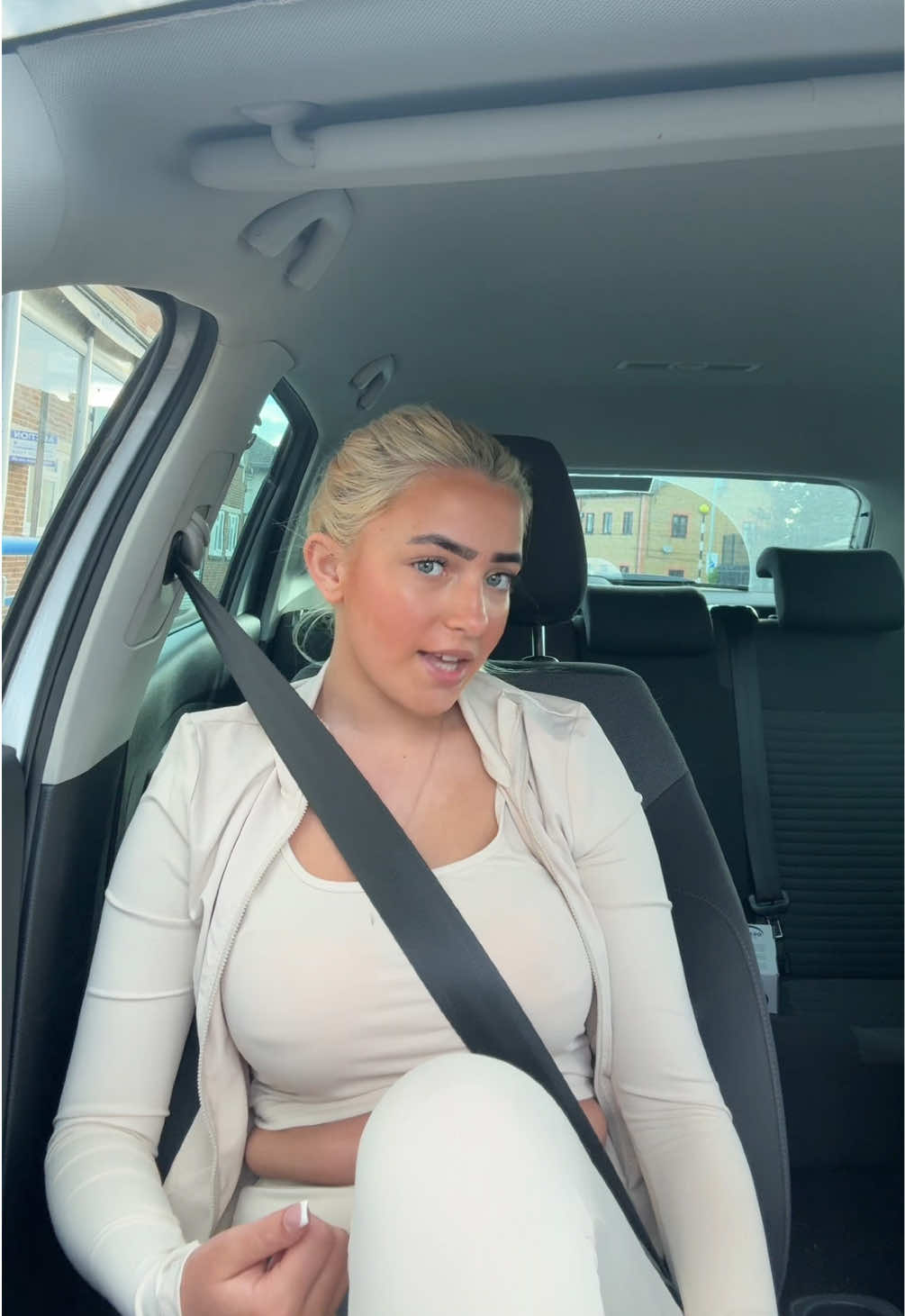 @🍒𝐋𝐞𝐱𝐢.𝐋𝐞𝐚𝐡xo