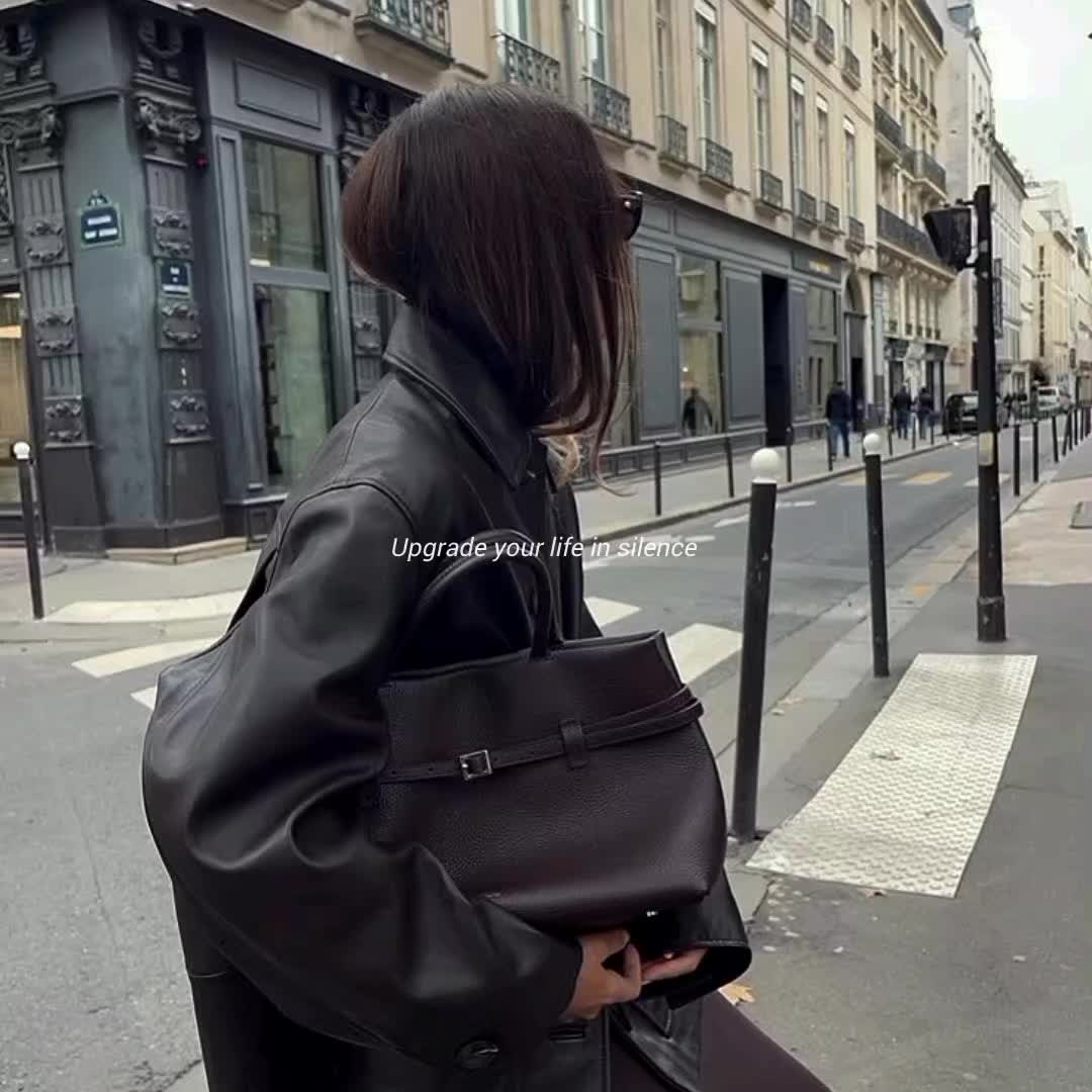 @🖤