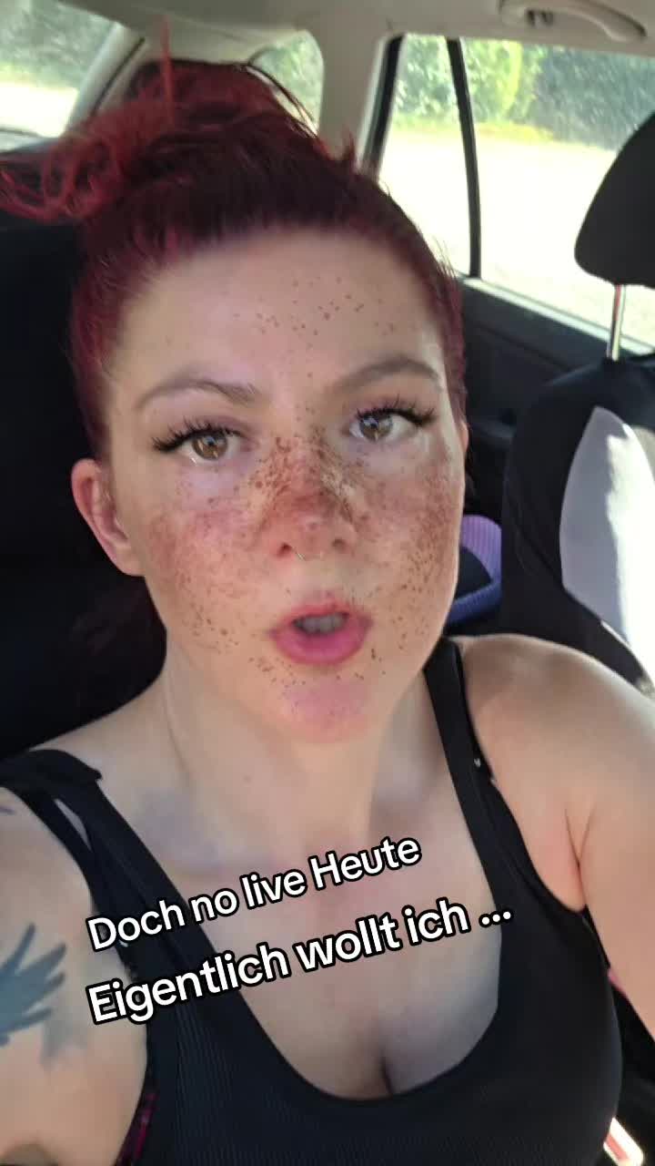 @🐝💪Kati Barbella