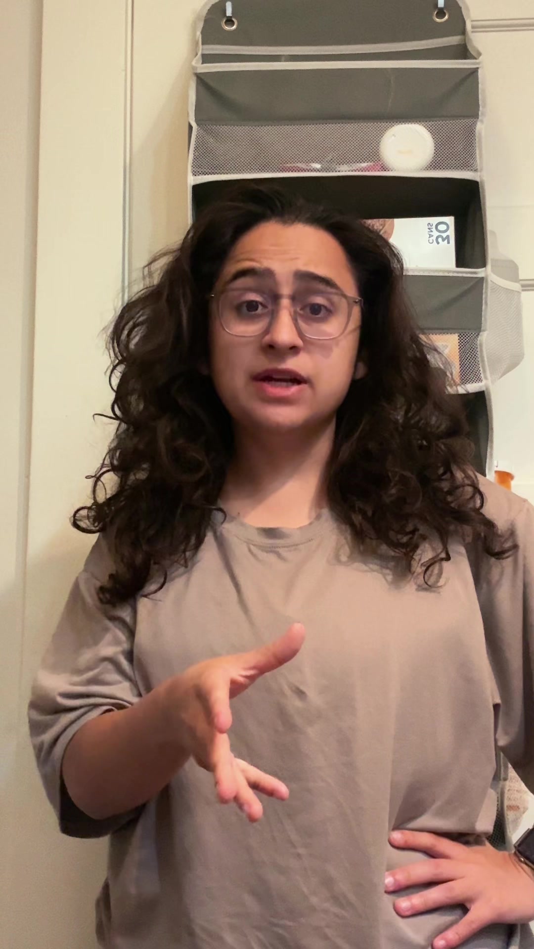 @Ari