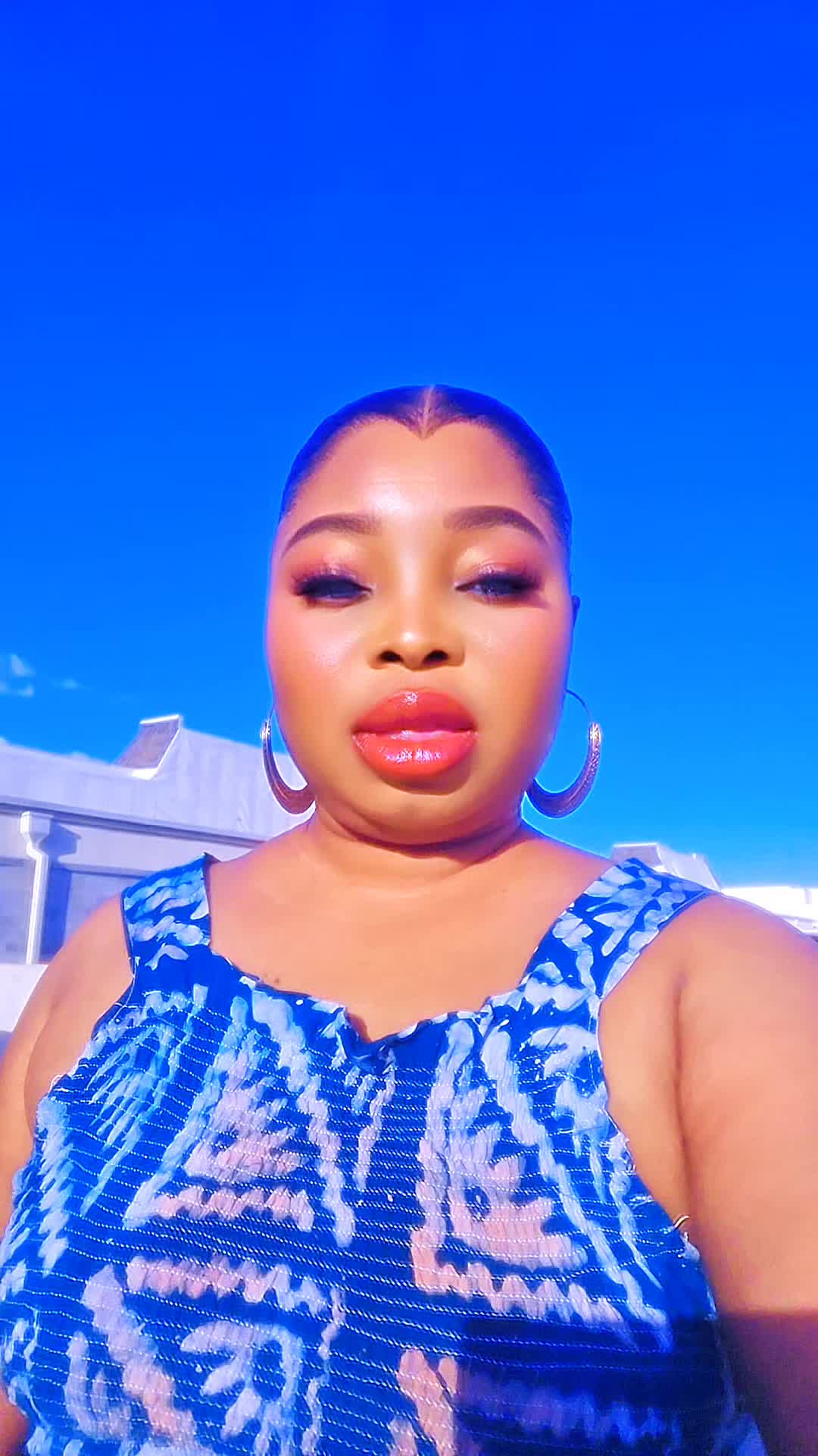 @Omobolanle