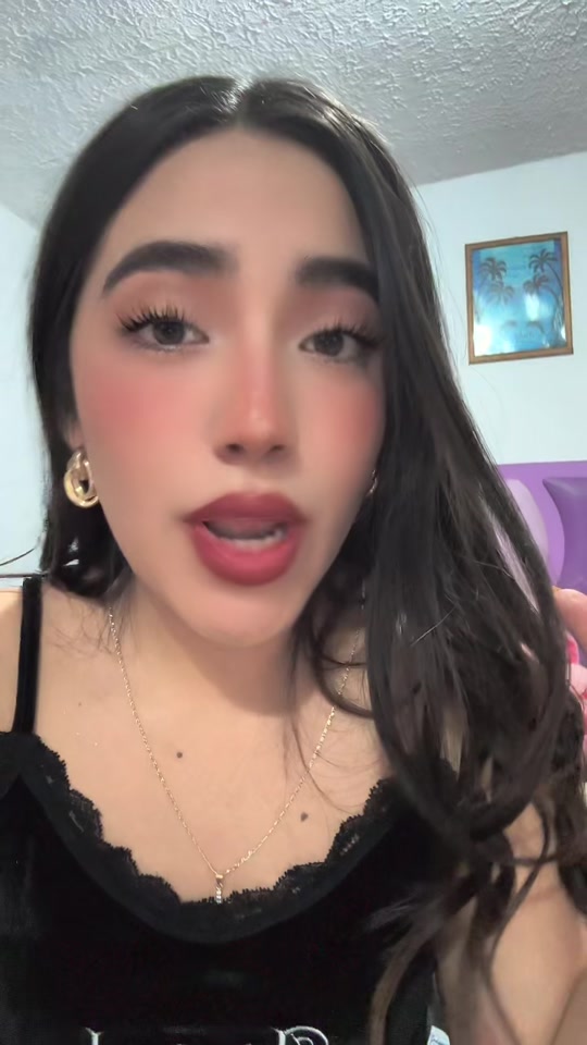 @Kªt🍒