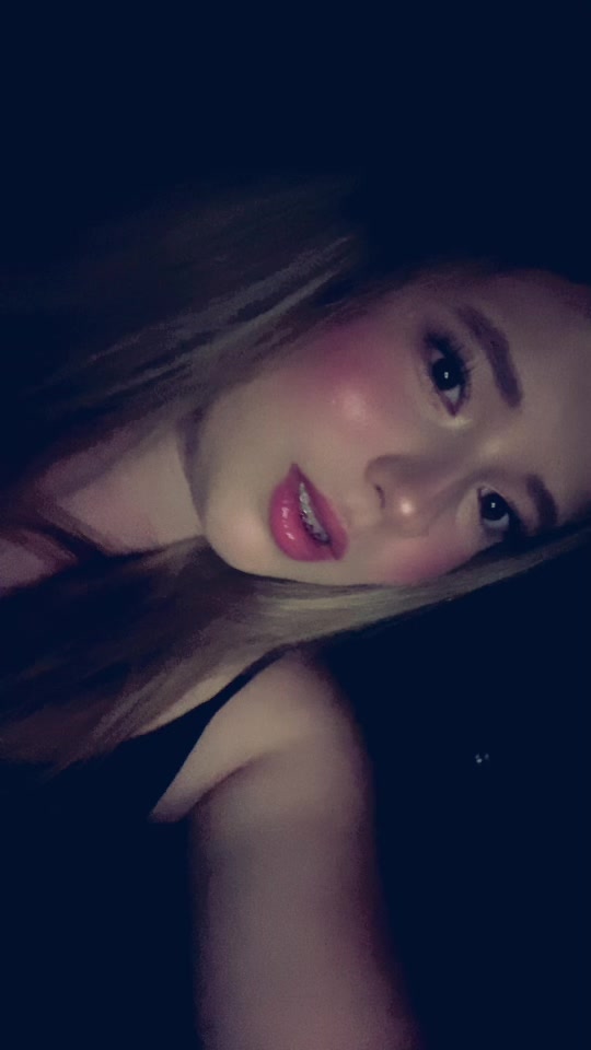 @Flo💞