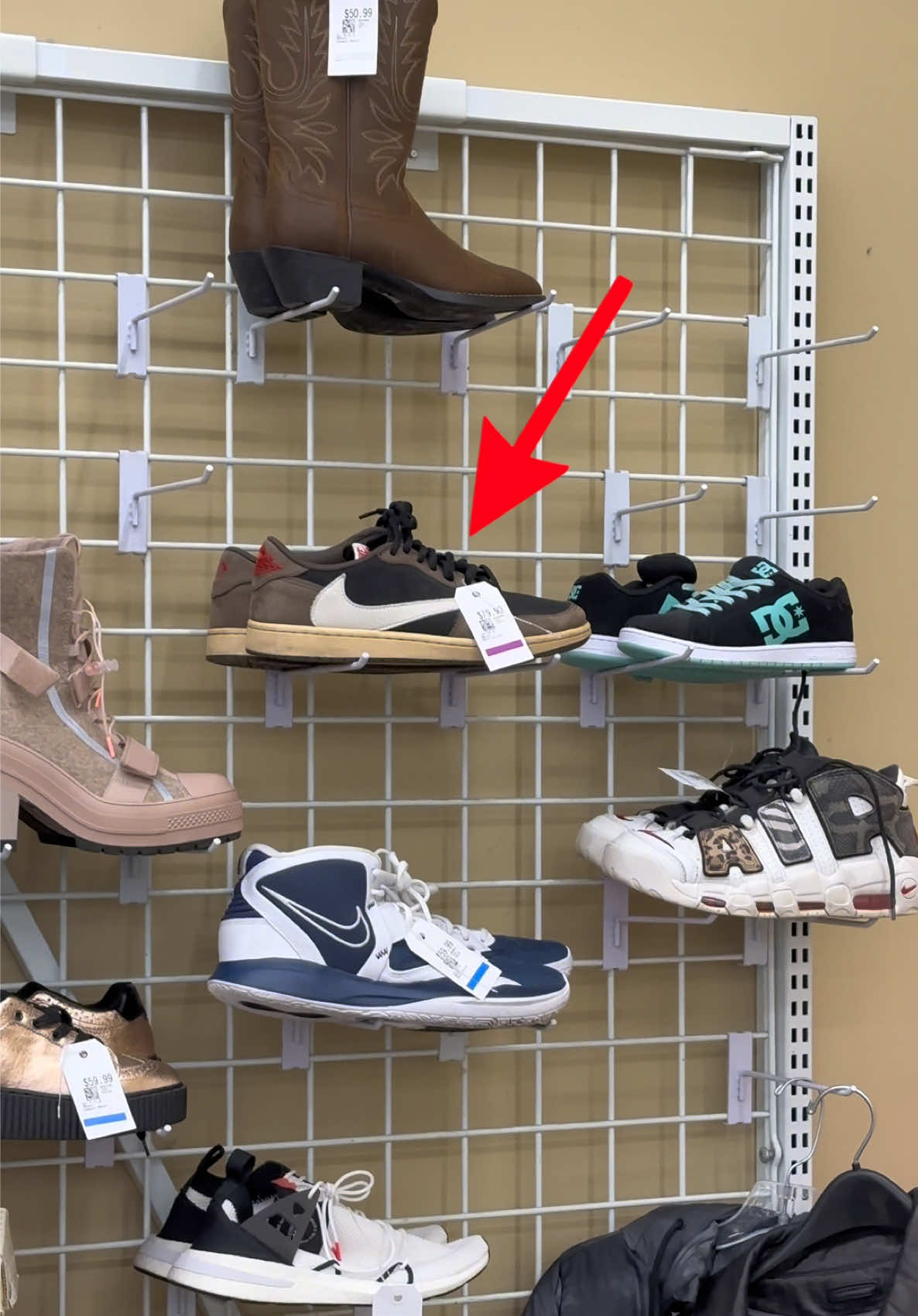 @The Shoelada