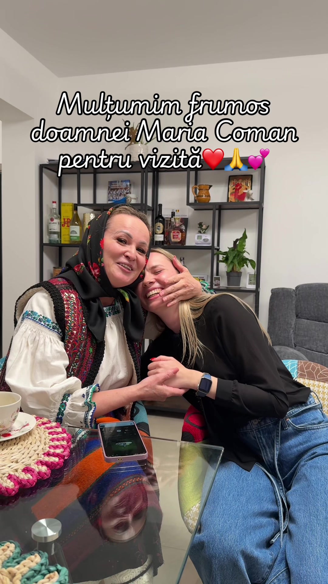 @Elena Abrihan