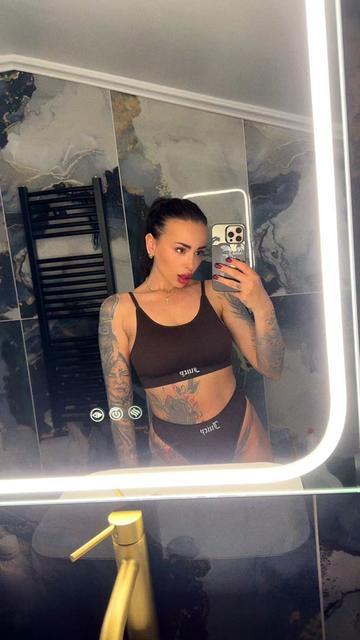 @Naomi Star Oficial