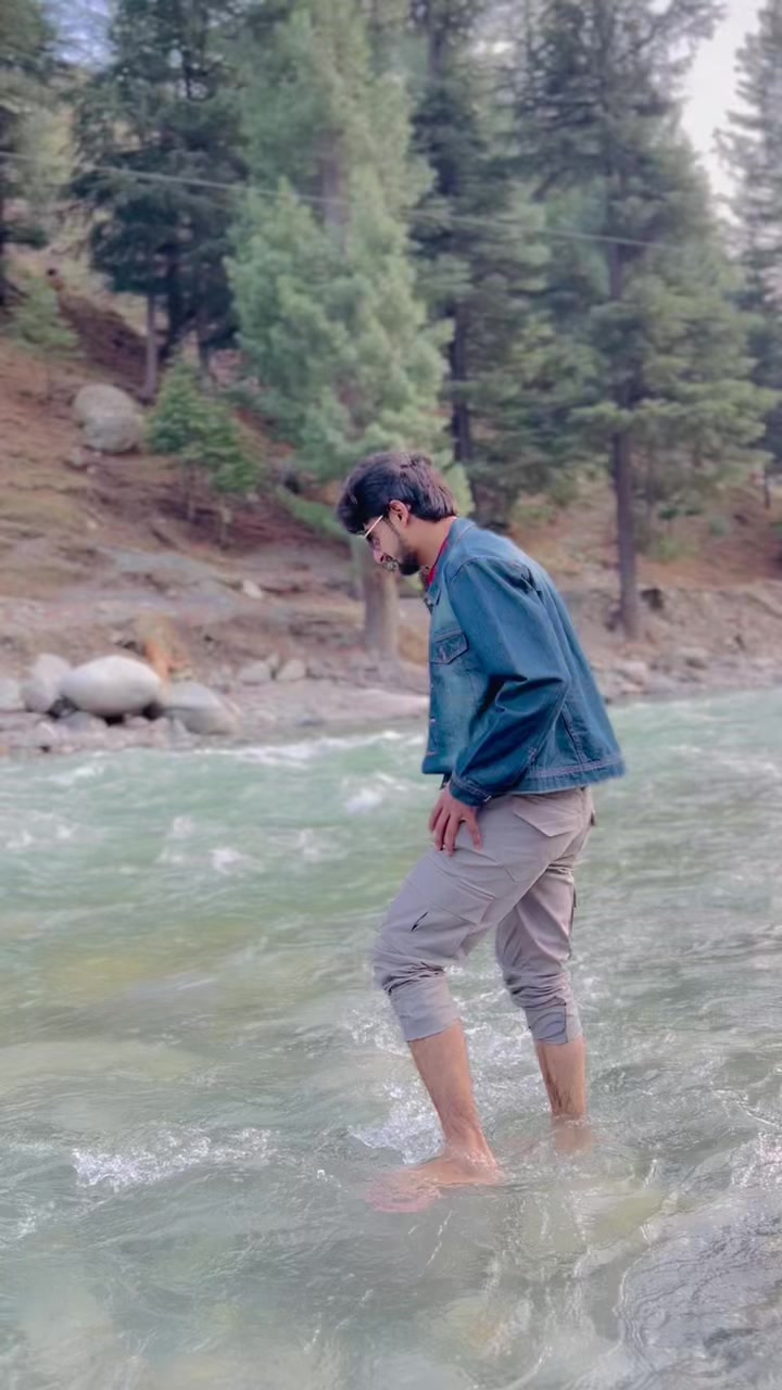 @♥️Zawar Azhar jeelani♥️