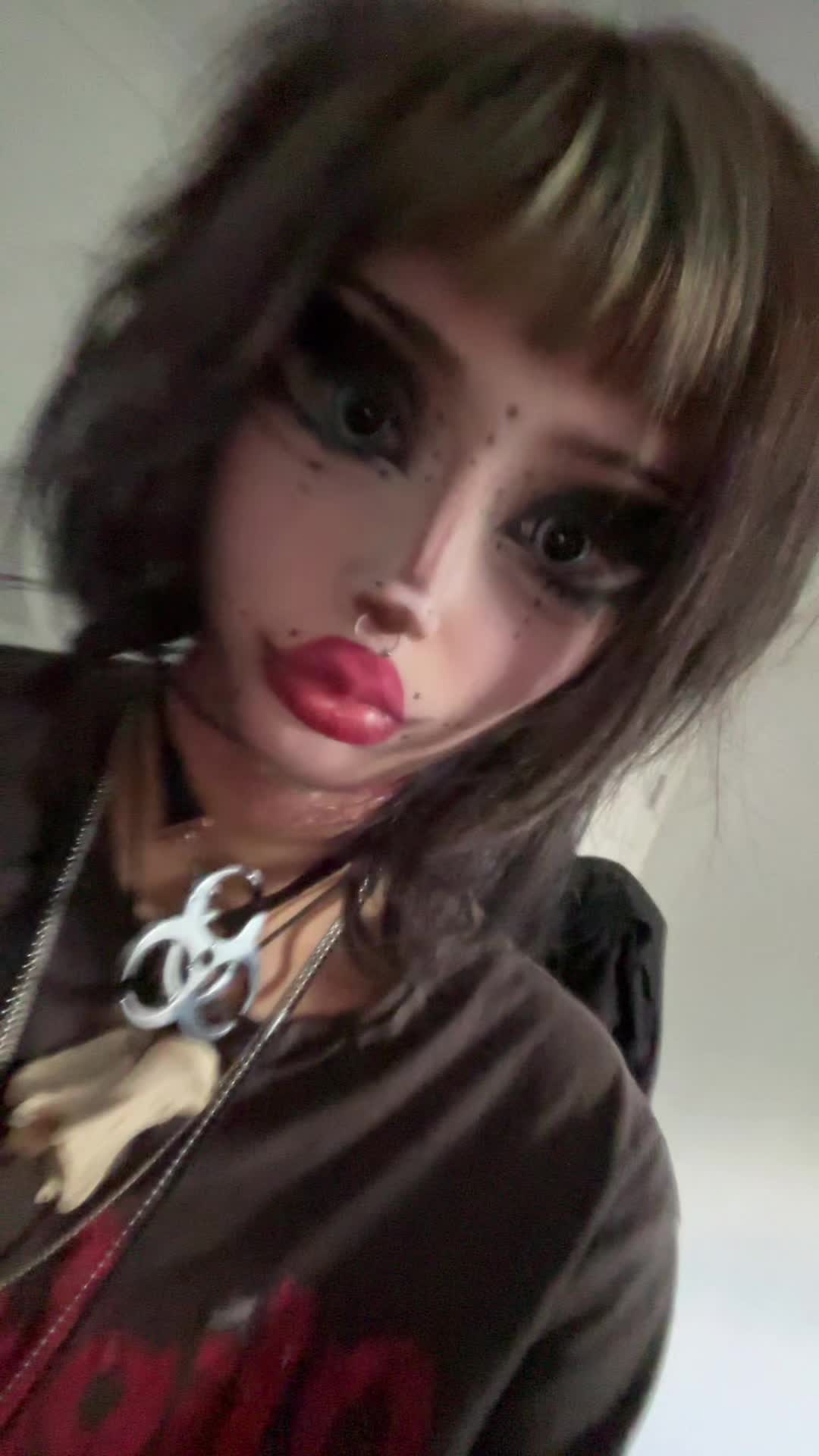 @saleena ⎛⎝( ` ᢍ ´ )⎠⎞