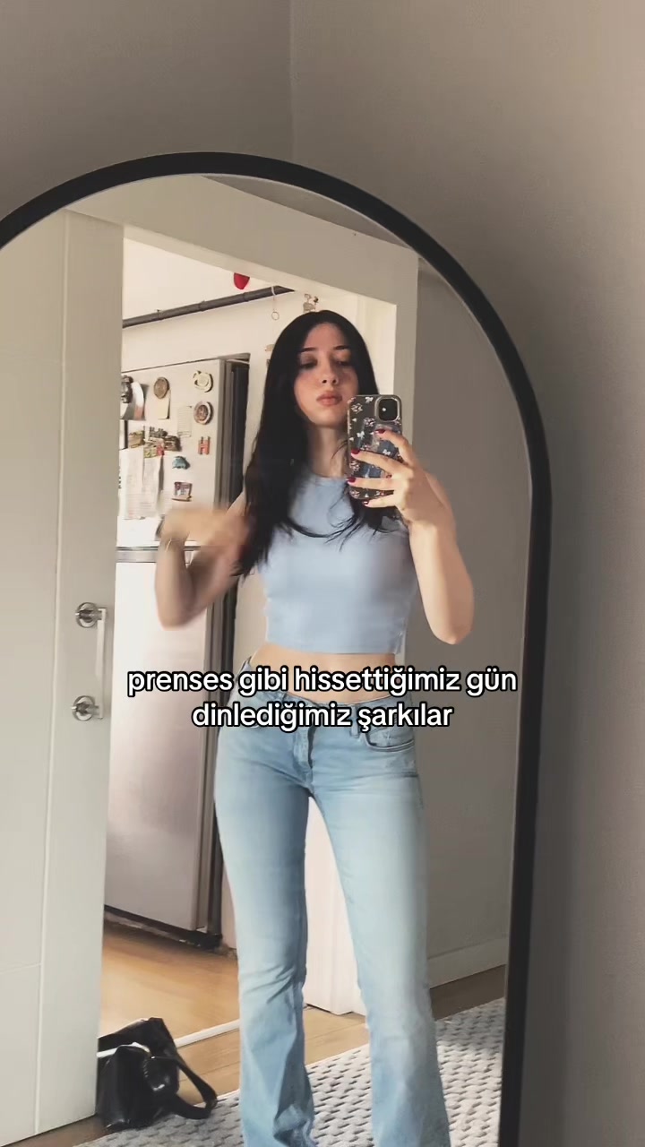 @𝓜𝓮𝓻𝓿𝓮🦢