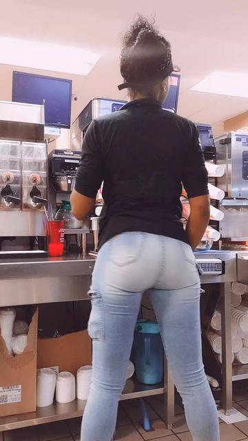 @Tina_wit_da_ass