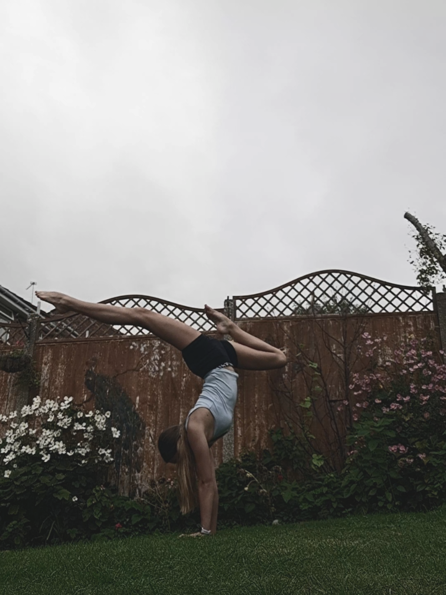 @𝓥𝒾&alpha;