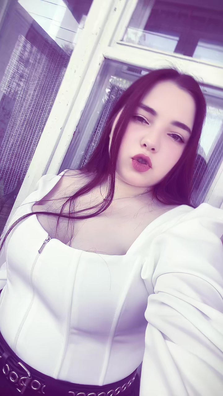 @Anutka_💕