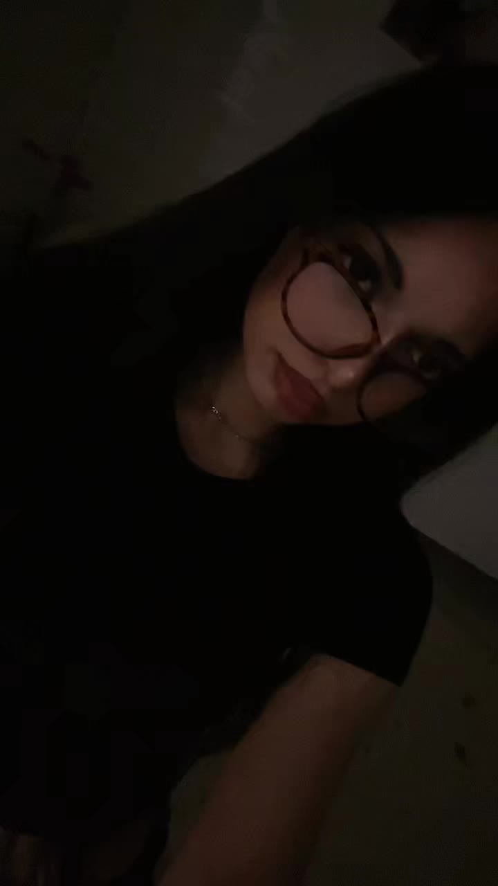 @L I L Z Z Y
