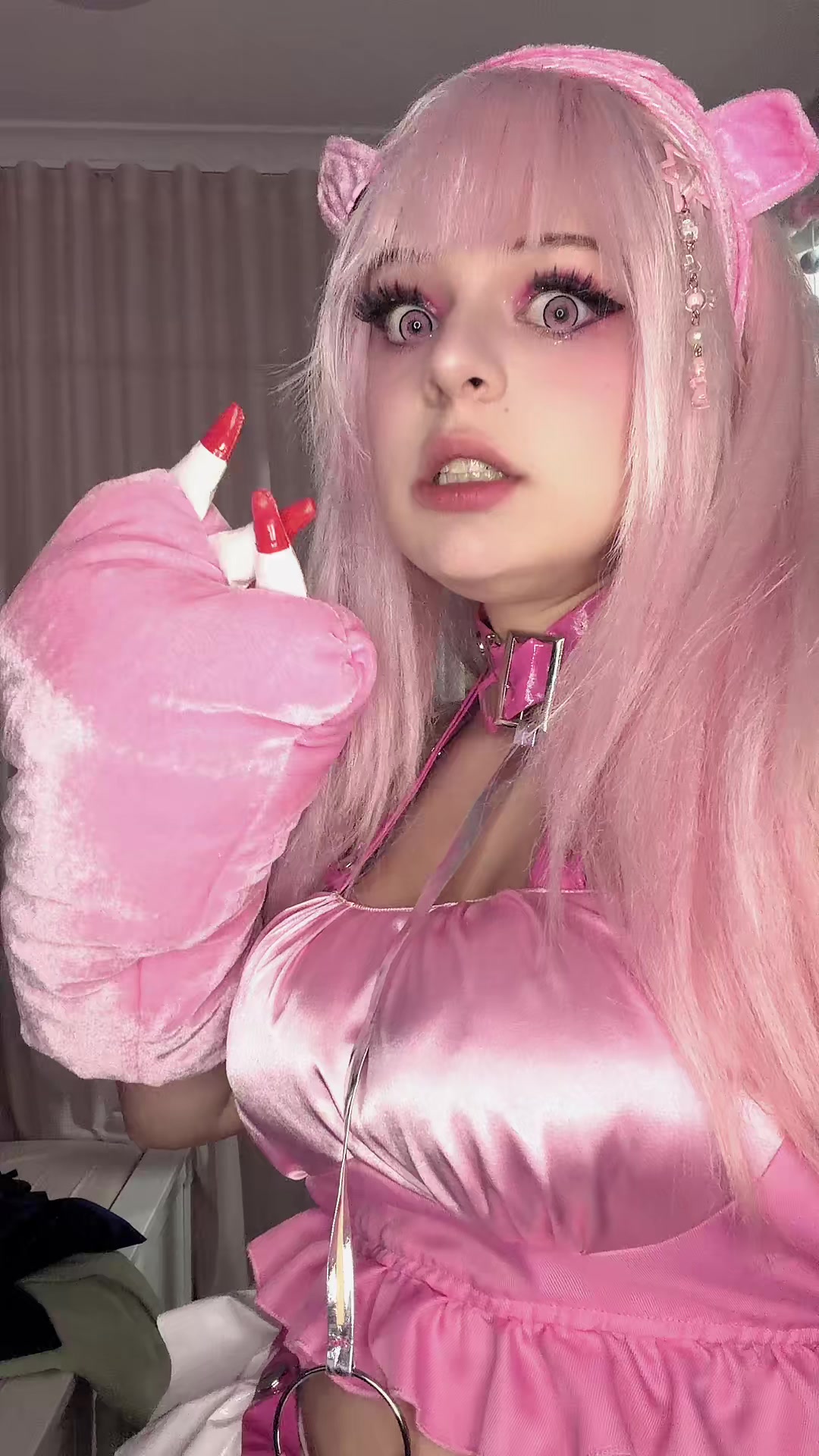 @theangrystrawberryy
