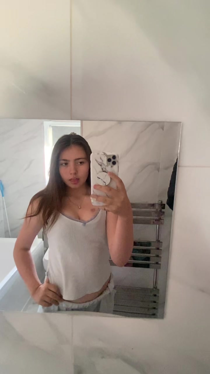 @🛸