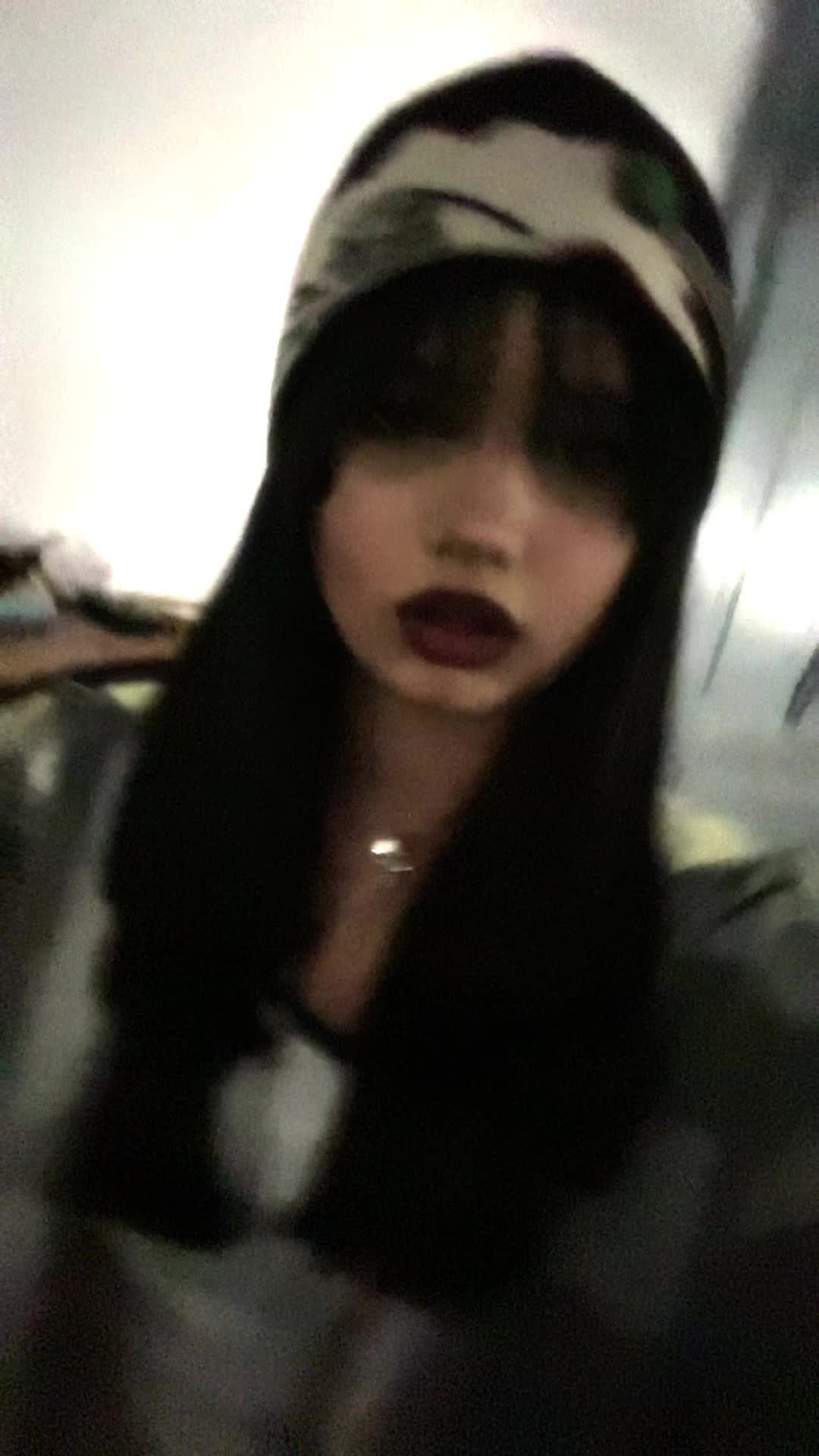 @Diana ♱ 🇷🇴